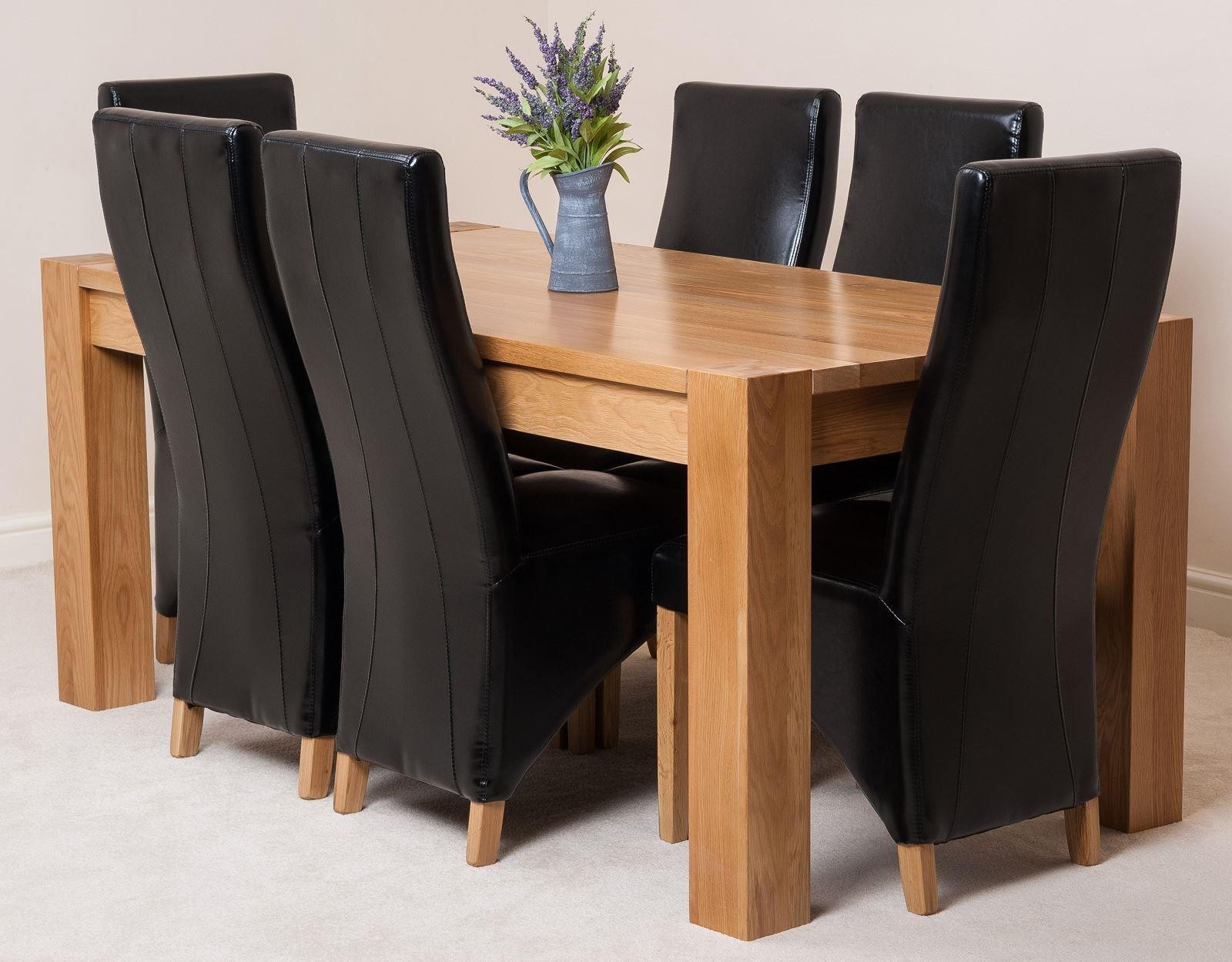 Kuba Oak Dining Table With 6 Black Lola Dining Chairs
