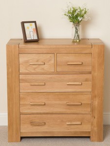 Kuba Solid Oak Chest of Drawers [2+3 drawer] - Front Facing