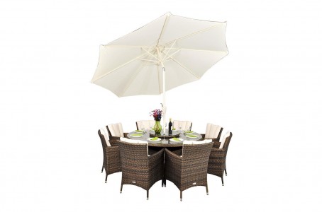 Savannah Rattan Garden Furniture [8 Seat Dining Set Plus Back Cushion] Parasol Side VIew